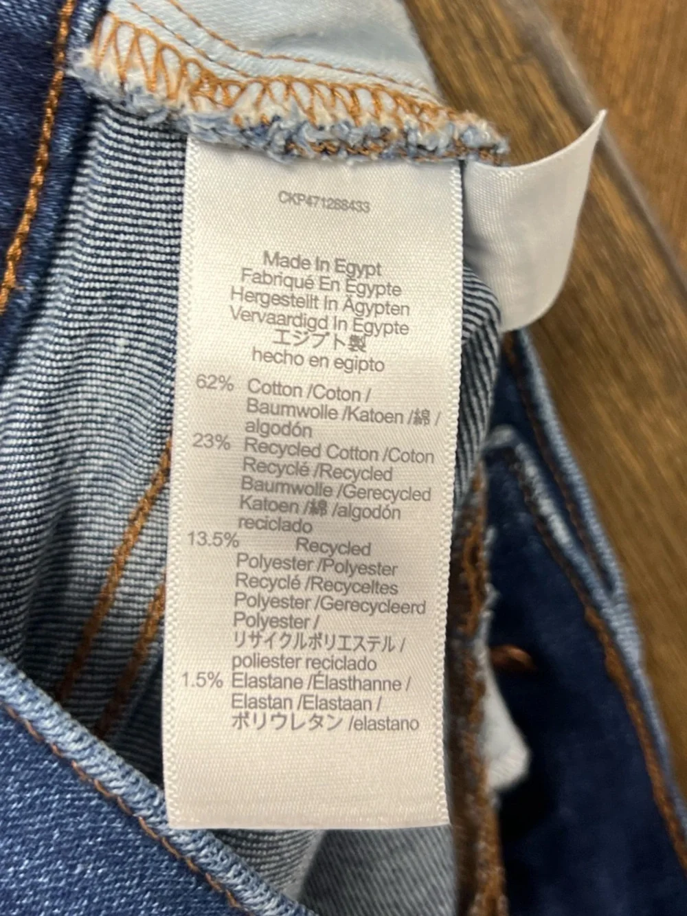 Madewell High-Rise Stretch Denim Raw Hem Cuffed Shorts Onaway Wash Size 29